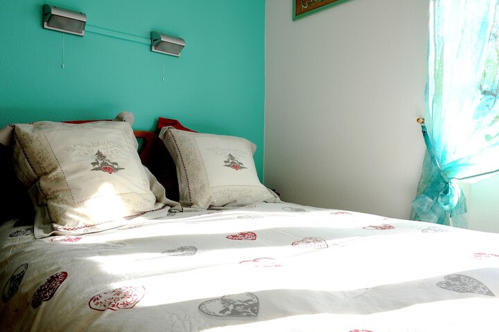 Room 5 of 22