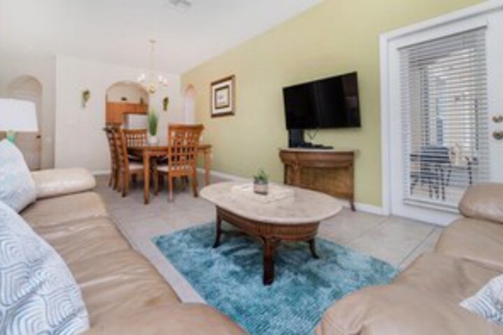 Room 9 of 29