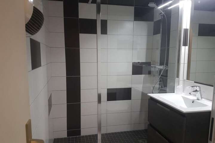 Clean Restrooms