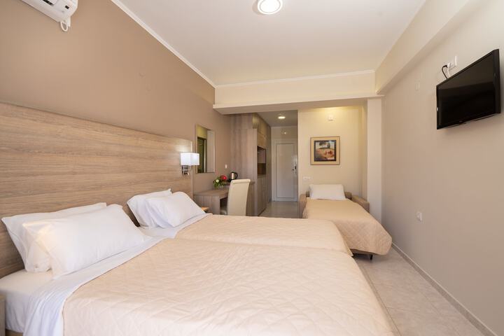 Room 9 of 51