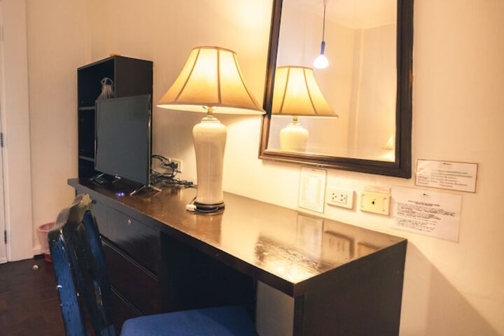 Room 22 of 58