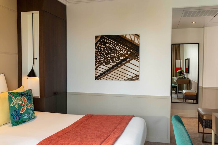 Room 8 of 39
