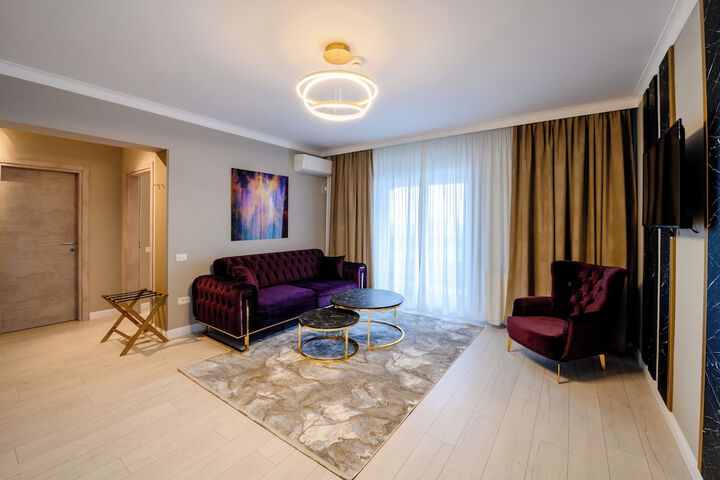 Room 44 of 70