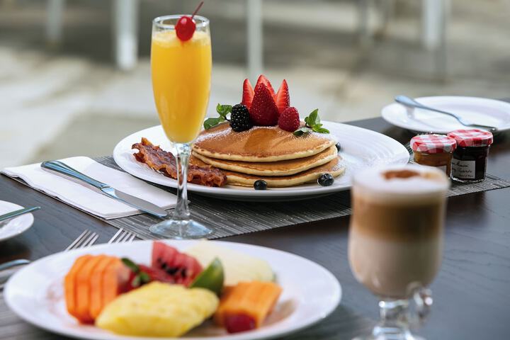 Breakfast meal