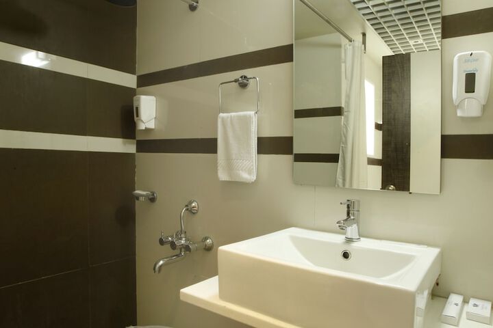 Clean Restrooms