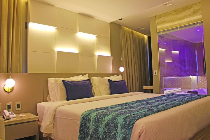 Room 9 of 47