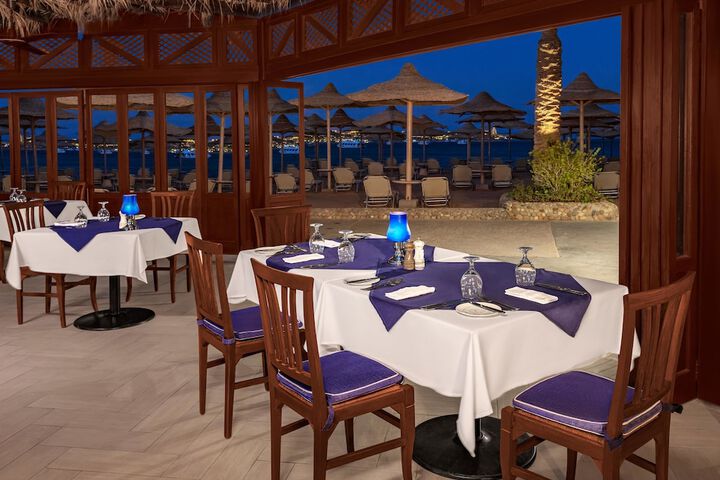 Dining 148 of 190