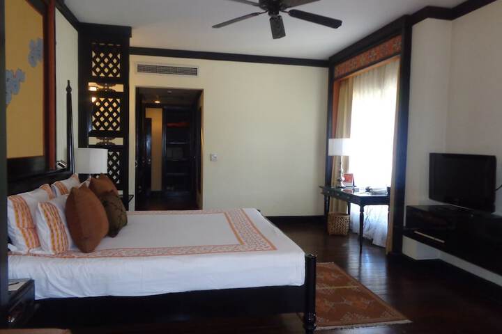 Room 18 of 57