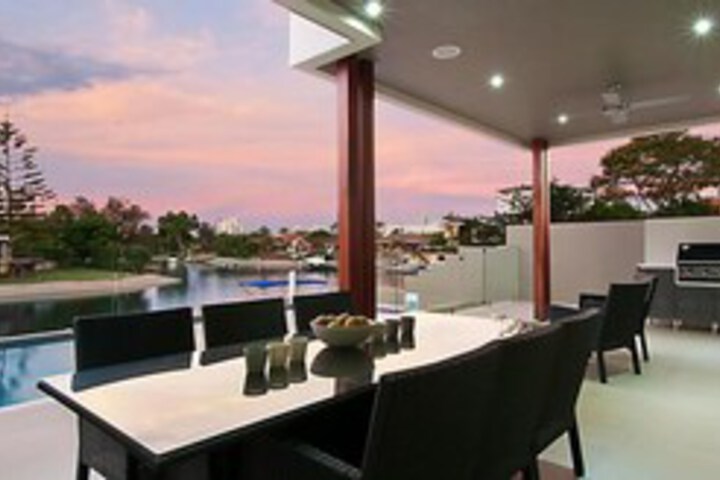 Terrace/Patio 25 of 26