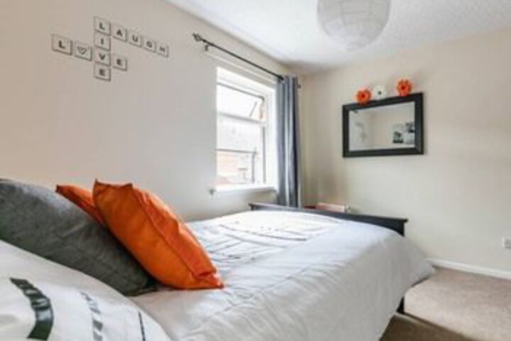 Room 12 of 26