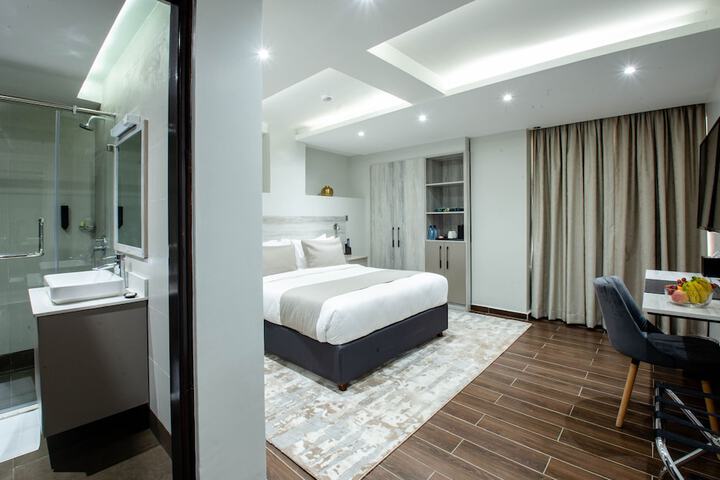 Room 12 of 47