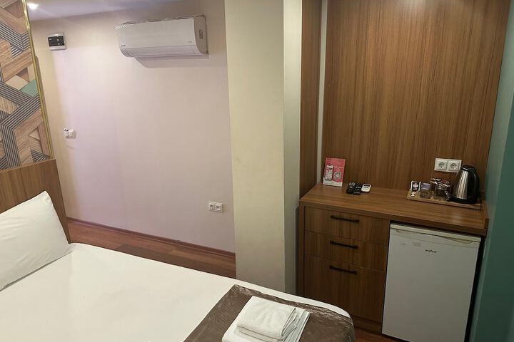 Room 33 of 56
