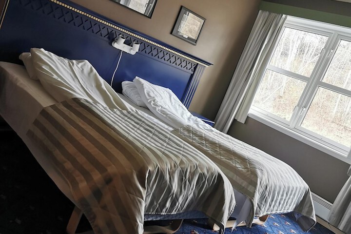 Room 21 of 46
