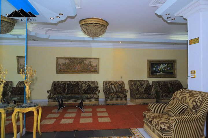 Hotel Interior 8 of 95