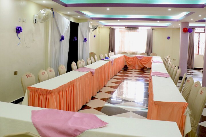 Ballroom/Hall 2 of 26