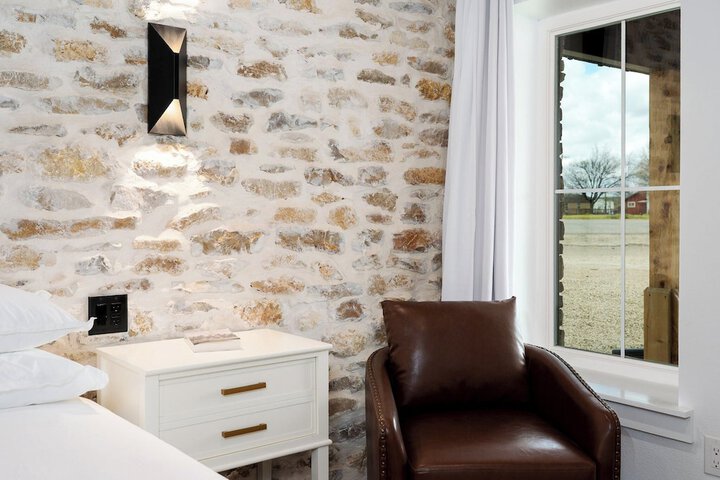 Room 40 of 116