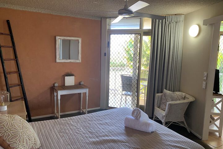 Room 27 of 75