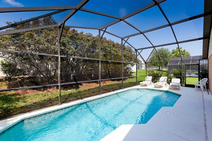 Pool 8 of 11