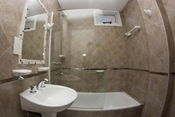 Room 20 of 38