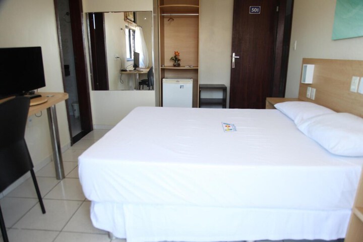 Room 16 of 31