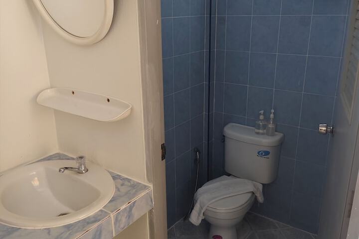 Room 27 of 55