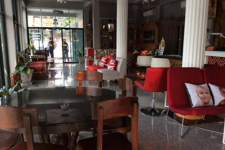 Hotel Lobby