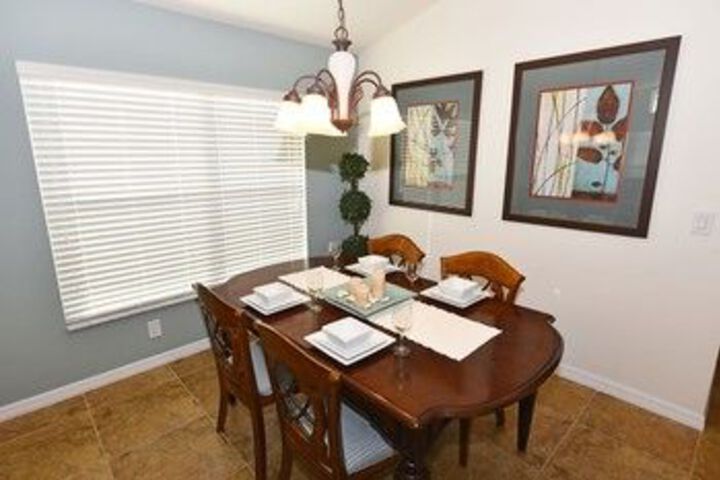 Room 15 of 25