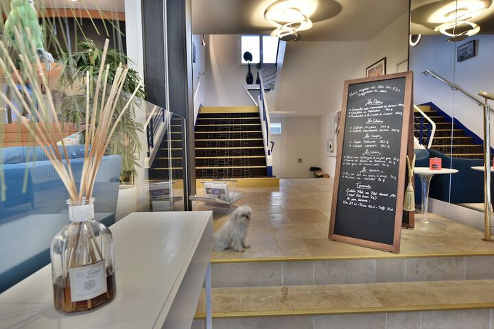 Lobby Photos