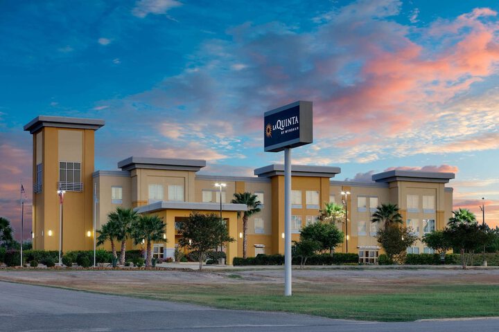 Hotel 16 of 16