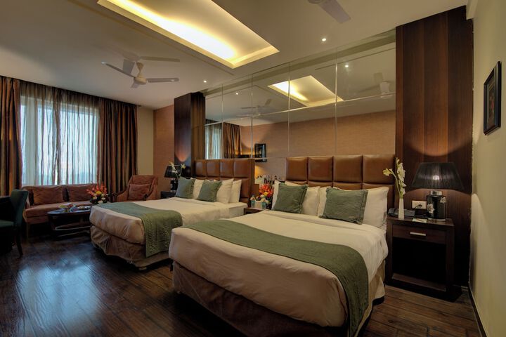 Room 10 of 55