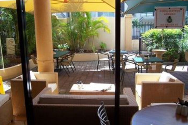 Breakfast/Coffee Service 4 of 24