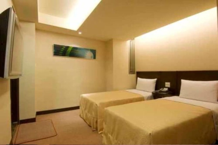 Room 19 of 52