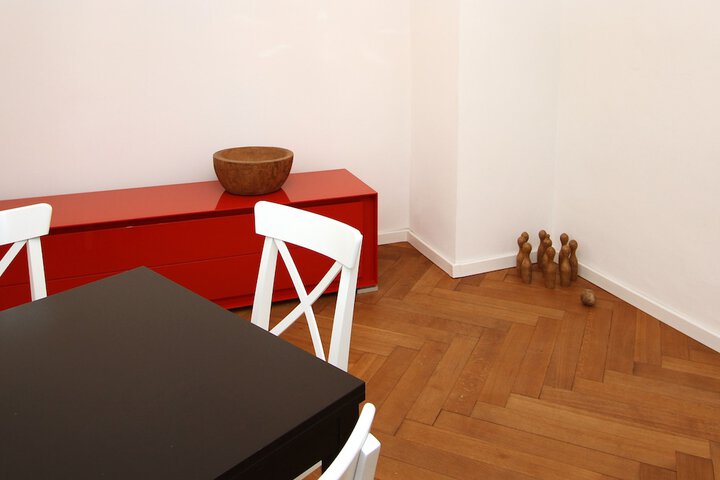 Room 33 of 67