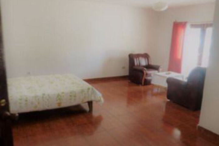 Room 9 of 19