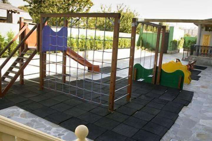 Children's play area - indoor