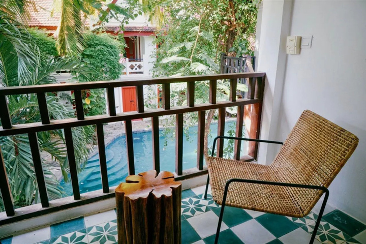 Terrace/Patio 7 of 43