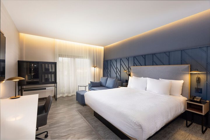 Room 9 of 54