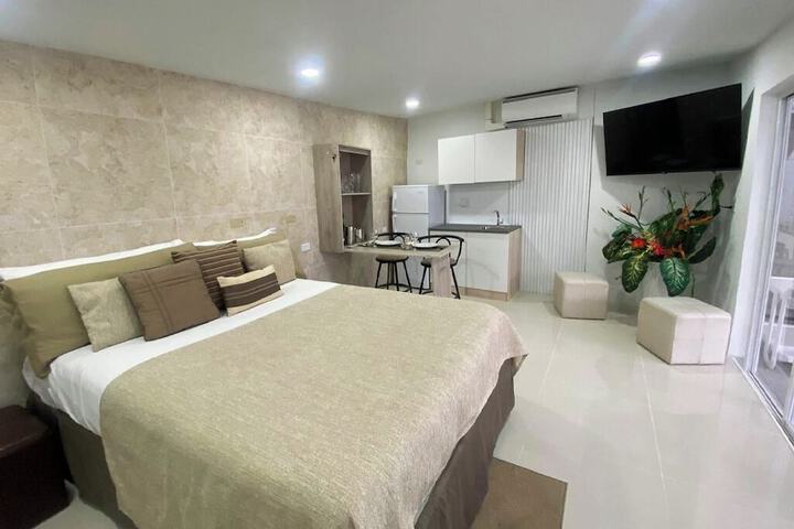 Room 34 of 81