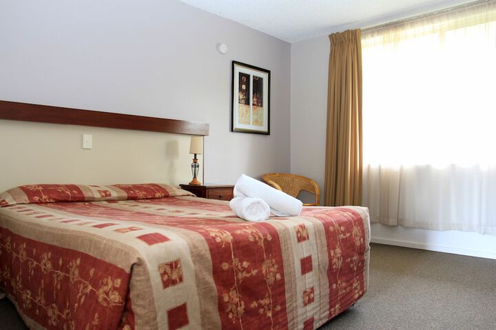 Room 2 of 45