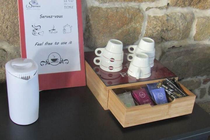 Breakfast/Coffee Service 32 of 78