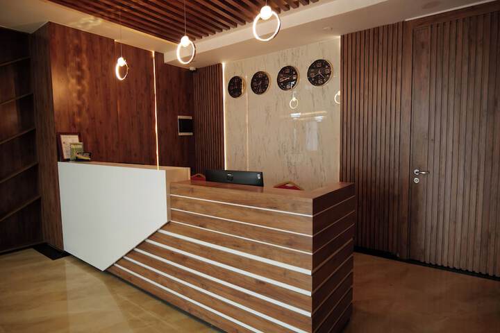 Hotel Interior 4 of 73