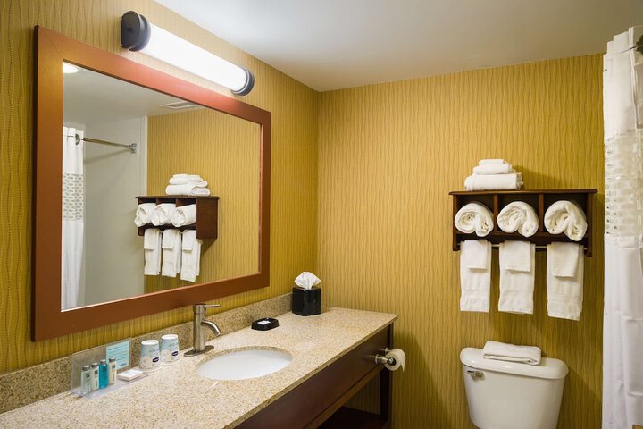 Room 19 of 37