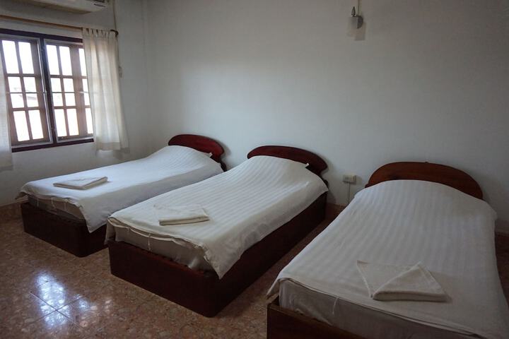 Room 8 of 61