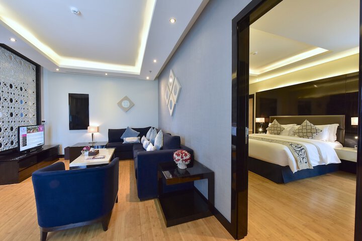 Room 40 of 82