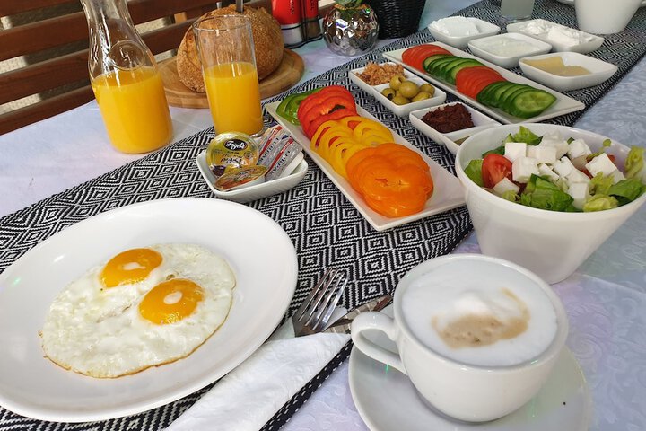 Breakfast/Coffee Service 28 of 56
