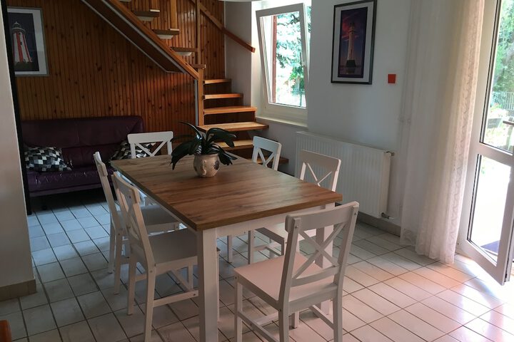 Dining 1 of 20