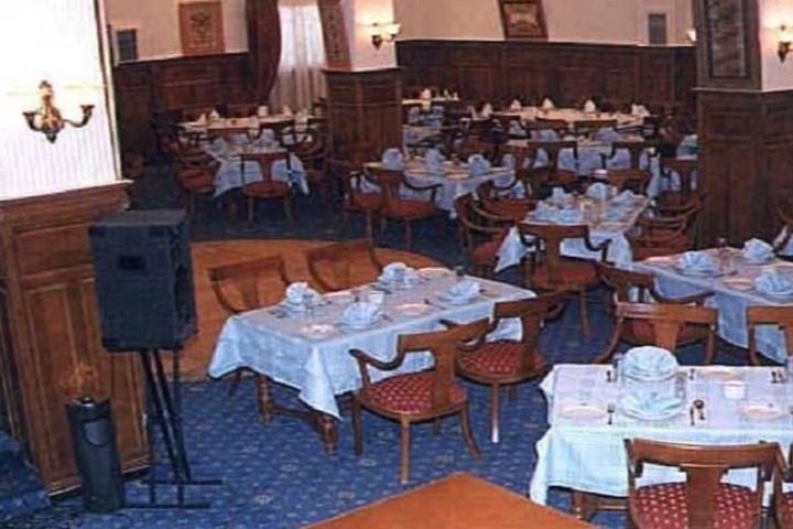 Dining Photos