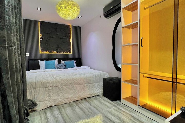 Room 7 of 41