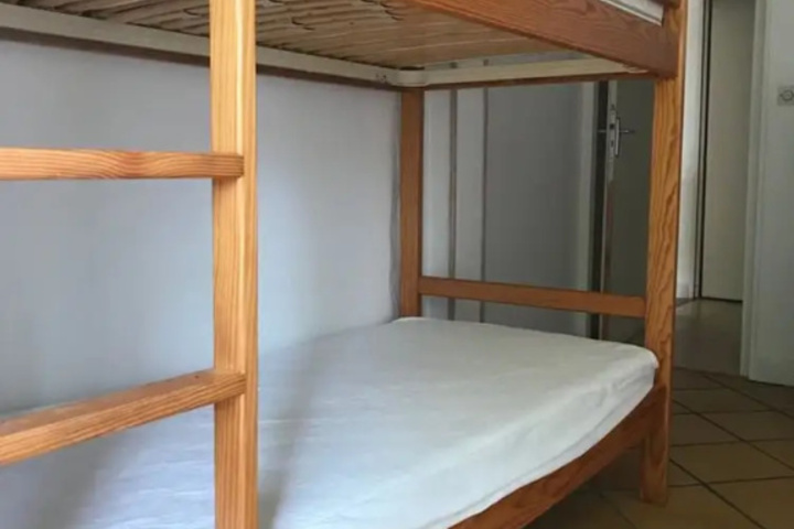 Room 3 of 11