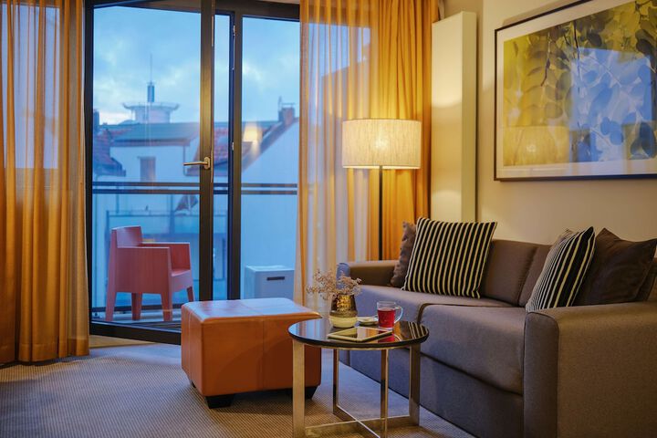 Room amenity